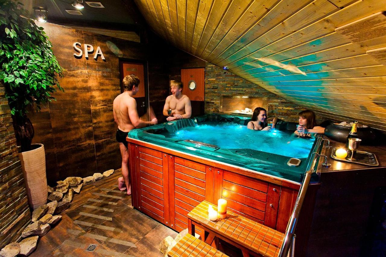 Apartament Pool SPA z jacuzzi Strzyżów Esterno foto